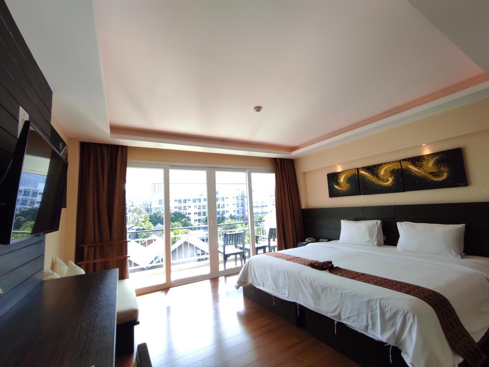 อาม่า รีสอร์ท แอนด์ สปา  Phuket ภายนอก รูปภาพ