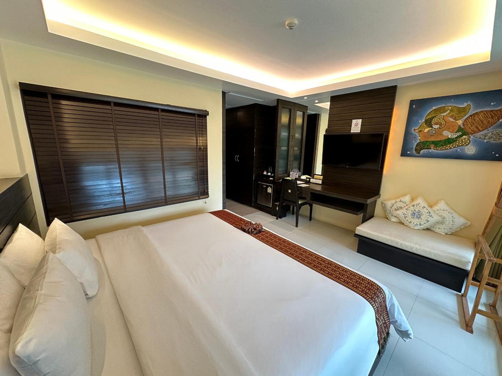 อาม่า รีสอร์ท แอนด์ สปา  Phuket ภายนอก รูปภาพ